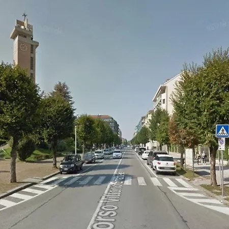 La Porta Sul Viale *