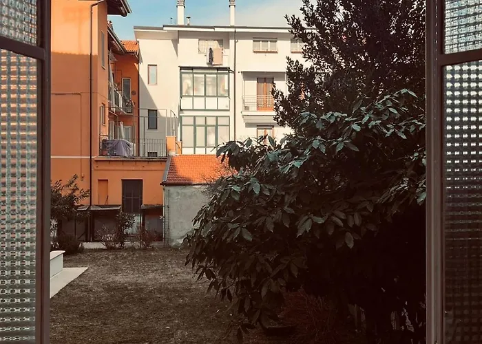 La Porta Sul Viale * Coni